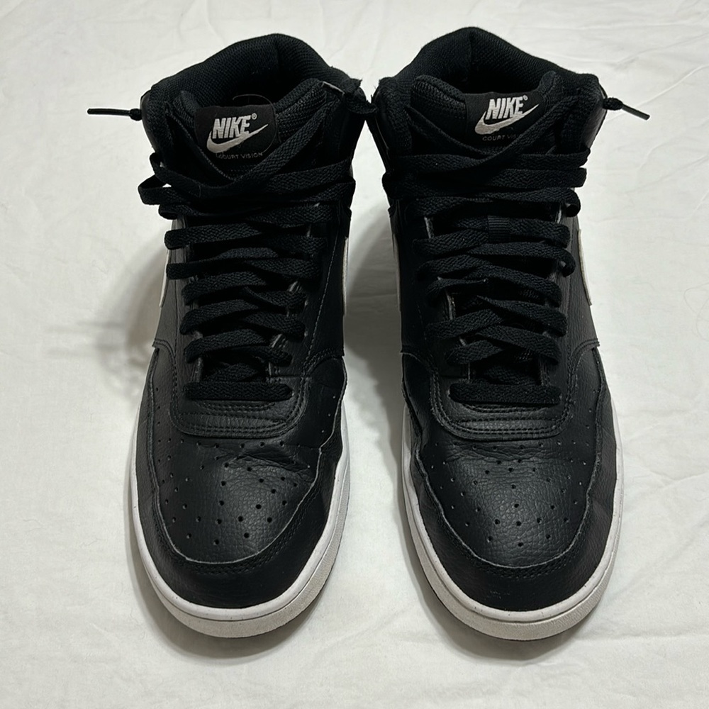 Nike men’s court vision mid